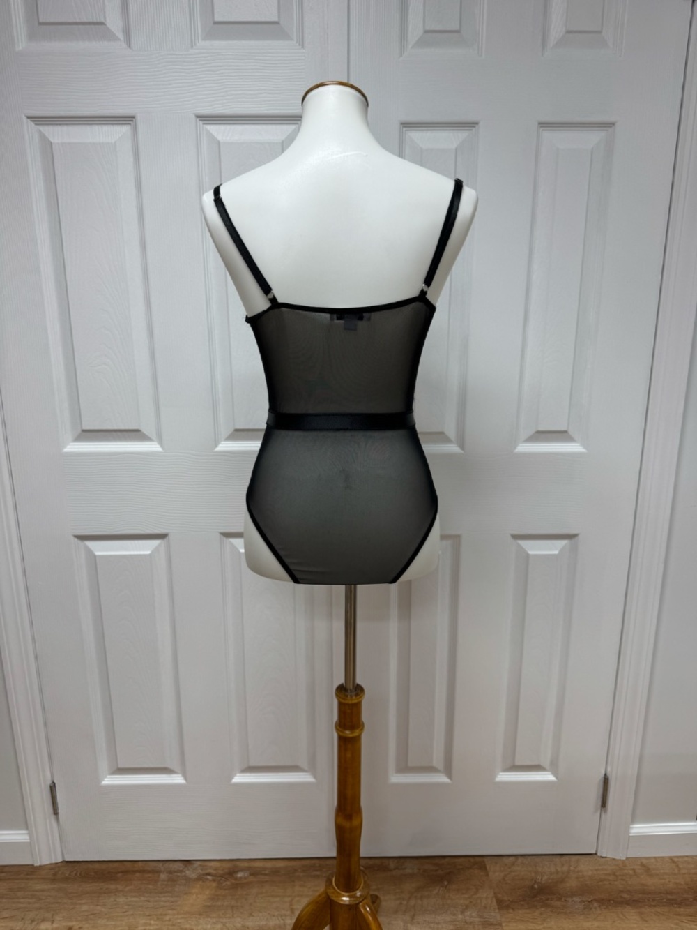 Thatssofetch Conlan Bodysuit - Size 4. - Picture 2 of 10